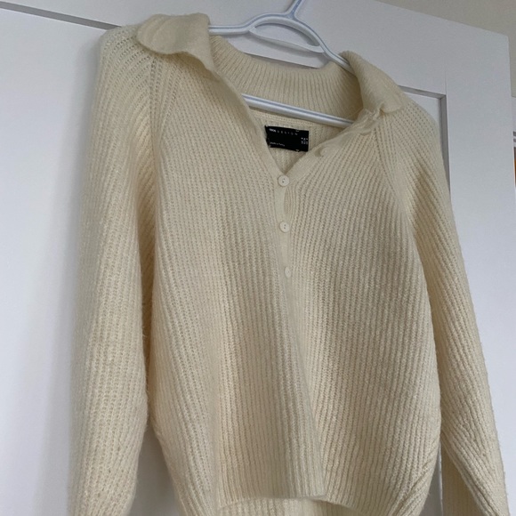 ASOS Design Button Down Collared Soft-Knit Sweater 🤍 - Picture 3 of 4